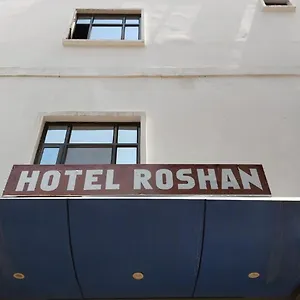 ** Hotel Roshan India
